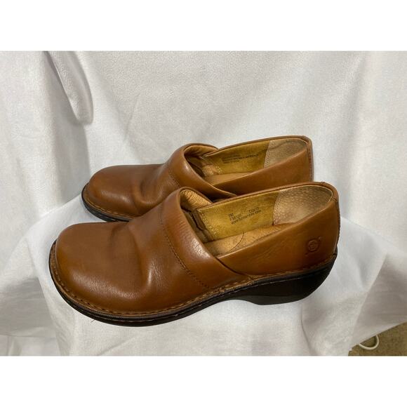 Born Toby Duo Women's Slip On Shoes Brown Leather 2" Heel Size 7 - Picture 2 of 9